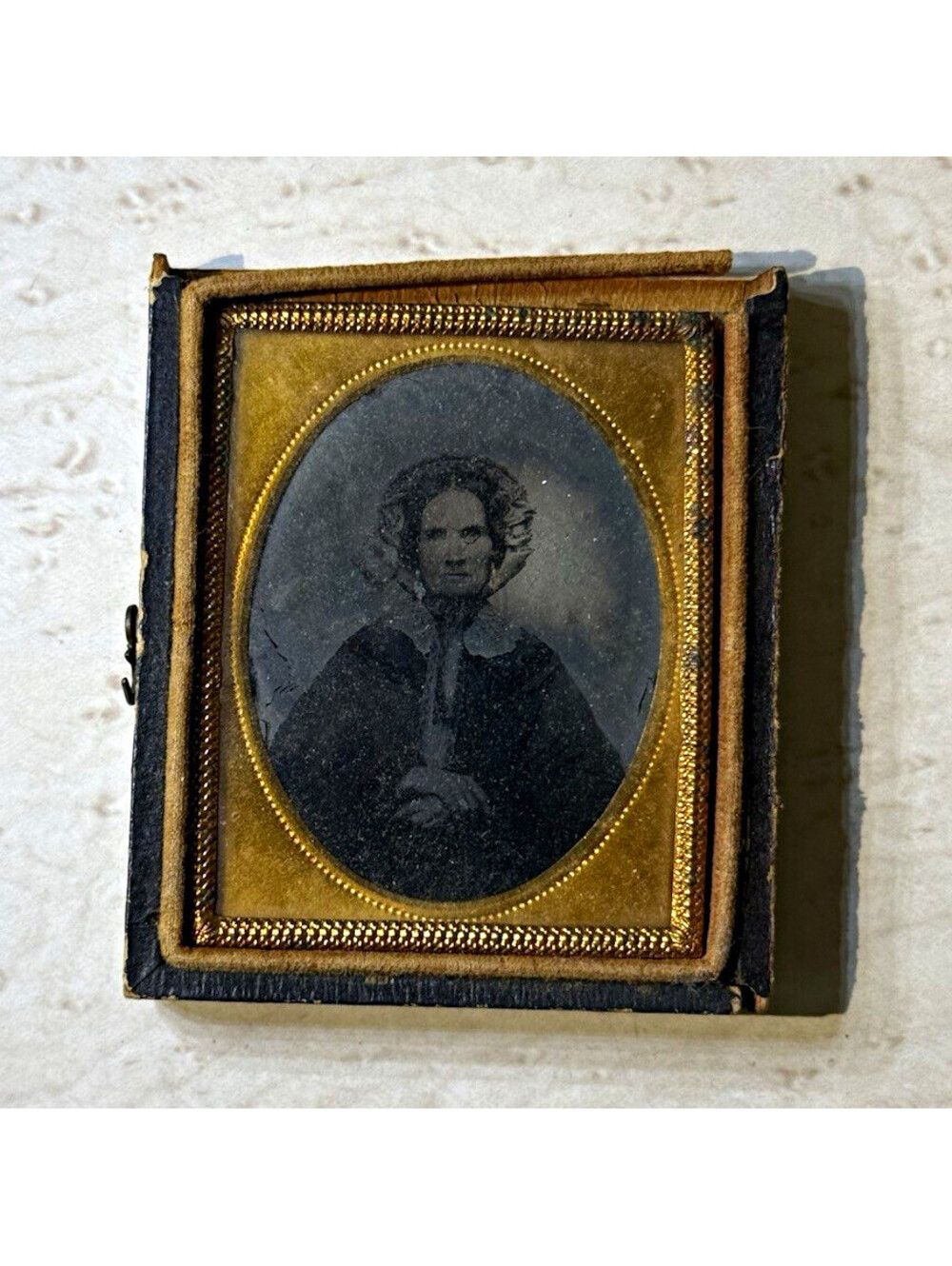 Antique 1850s Cased Daguerreotype Ambrotype Woman Portrait Photo Victorian